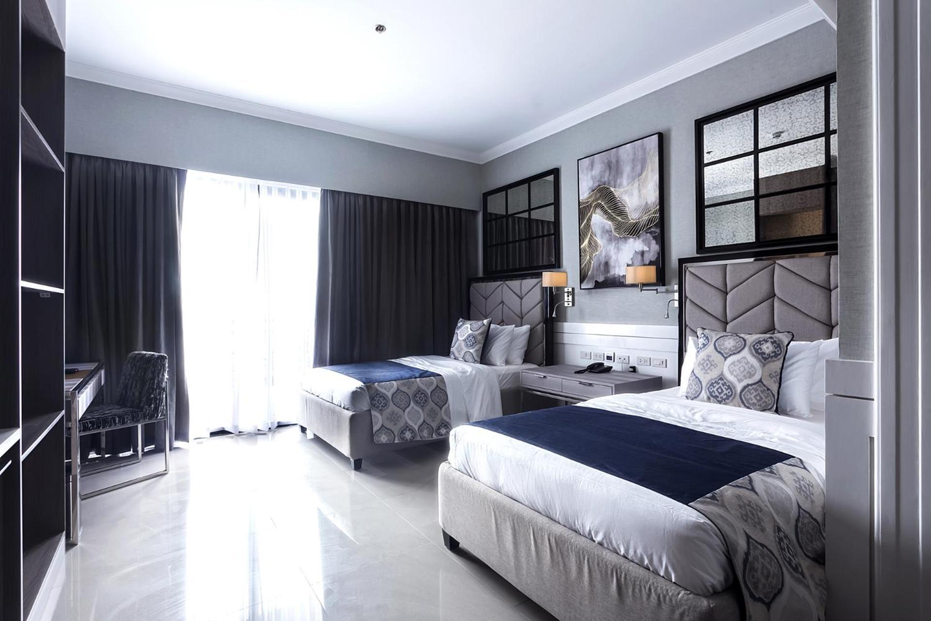 Stonehill Suites Bacolod Eksteriør billede